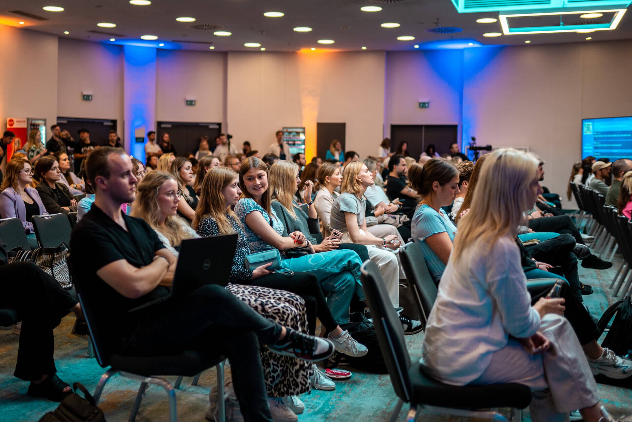 Ads Camp Cologne — social ads conference at Hilton main hall